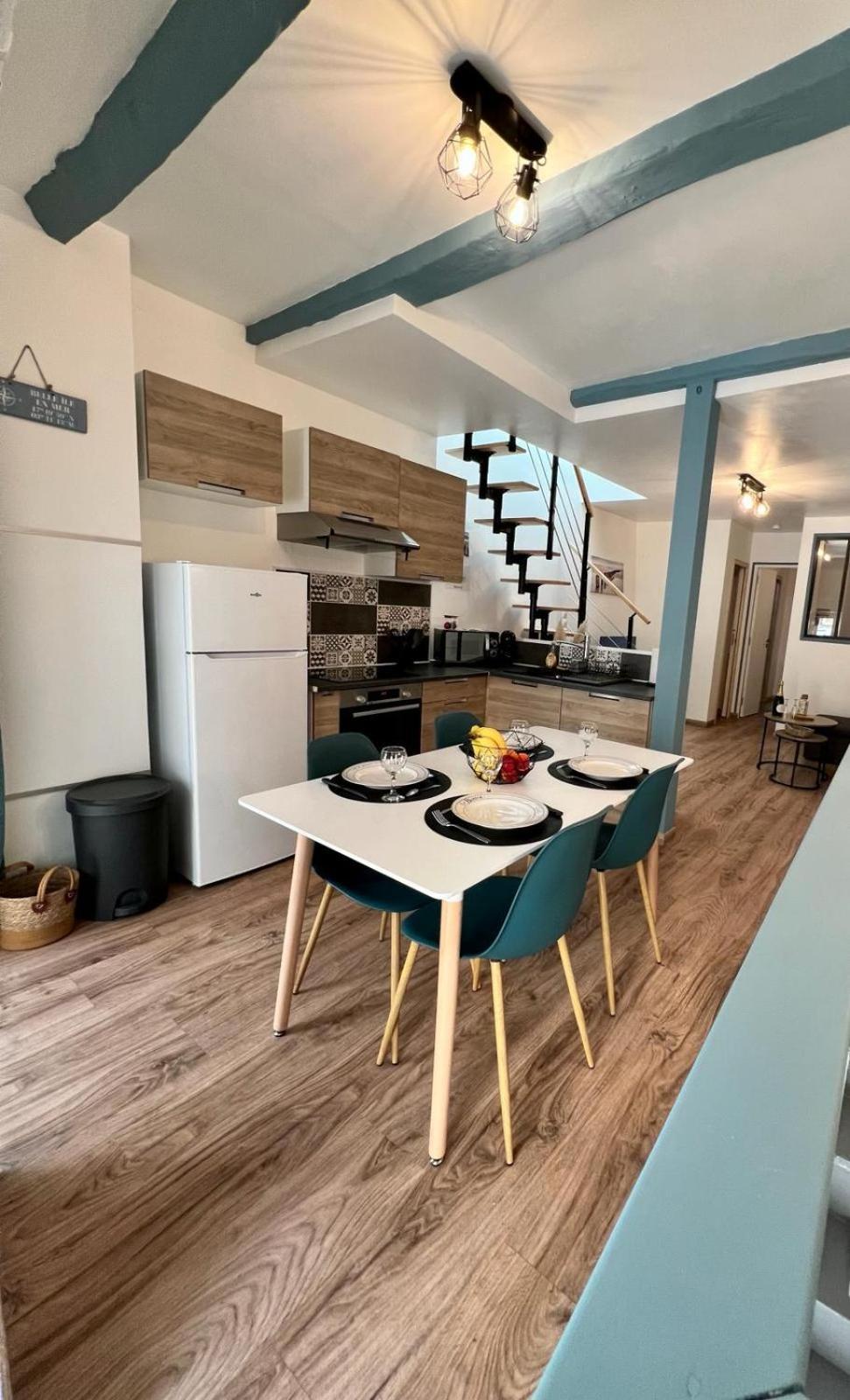 Apartament Le Palantin Le Palais Zewnętrze zdjęcie