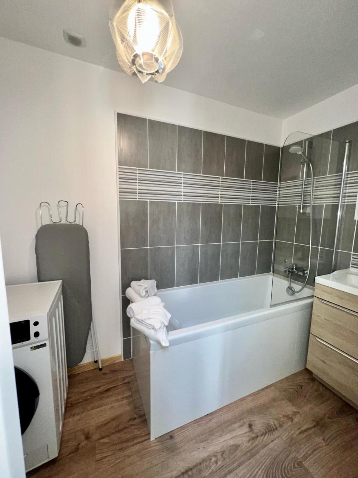 Apartament Le Palantin Le Palais Zewnętrze zdjęcie